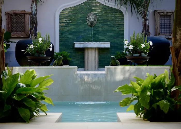 La Reggia Di Rachele Отель 4*